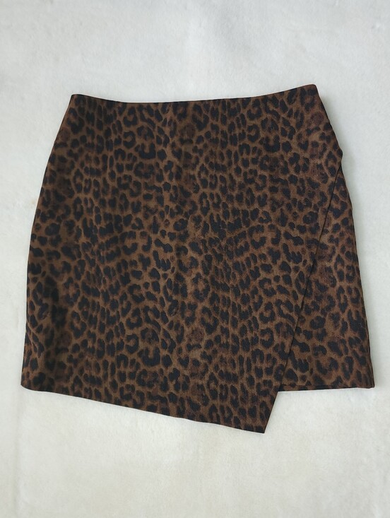 Ann Taylor Dresses & Skirts - Ann Taylor Leopard Print Wrap-Front Mini Skirt